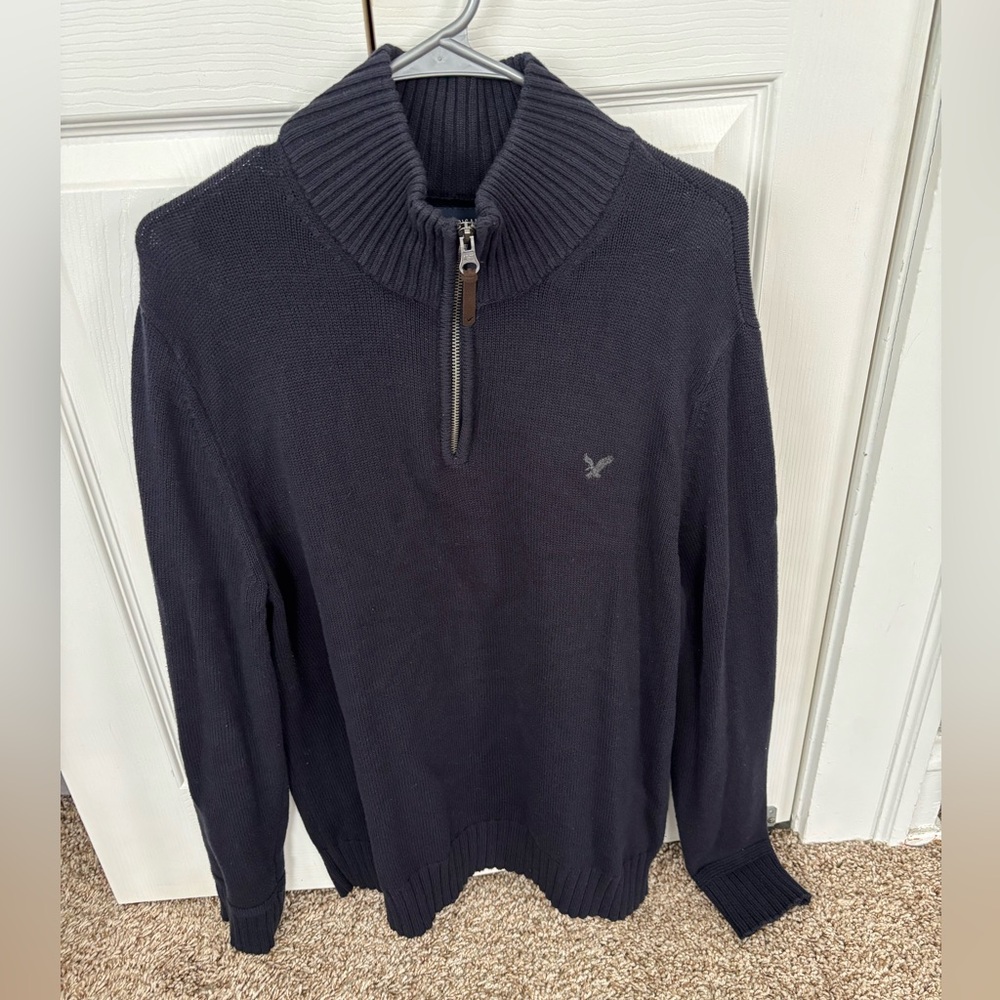 Men’s large pullover